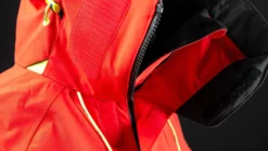 Veste De Quart OFS700 Zhik -Marin Costumes Boutique 2020 featurebanner large apexjacket red 3