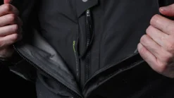 Salopette OFS 800 Zhik 10 Salopette OFS 800 Zhik -Marin Costumes Boutique 2020 featurebanner large blacksalopette 1b 1