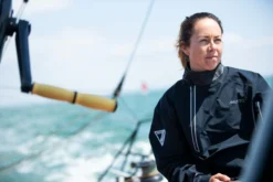 Vareuse Gore-Tex LPX Musto -Marin Costumes Boutique 81207 991 lpx sunblock hero 017 hannah diamond