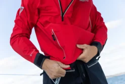 Vareuse Gore-Tex LPX Musto -Marin Costumes Boutique 81207 ss21 lpx location sam goodchild 029