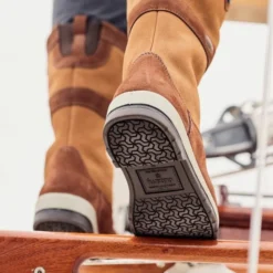 Bottes Ultima Gore-Tex Dubarry 29 Bottes Ultima Gore-Tex Dubarry -Marin Costumes Boutique bottes ultima gore tex extrafit dubarry marron semelle 1