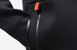 Veste Néoprène 3mm Superwarm Zhik -Marin Costumes Boutique jkt 0560 u blk feature3