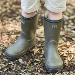 Bottes Petite Aventure Enfant Le Chameau -Marin Costumes Boutique petit aventure lifestyle 2 1000x1000 1